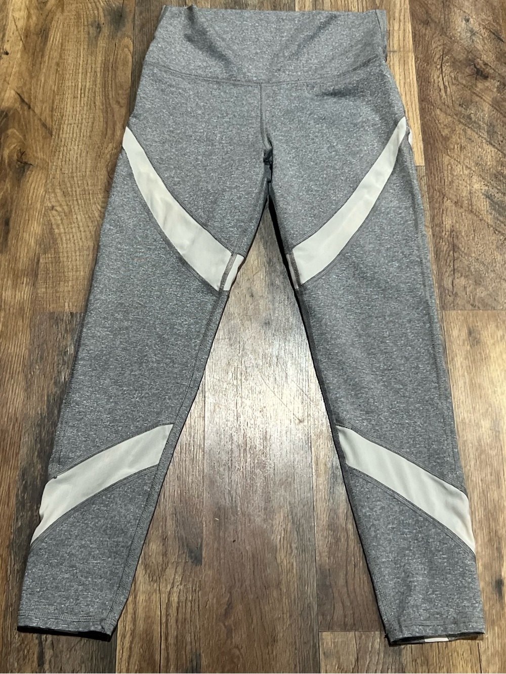 Aeropostale Gray Leggings with Light Reflective Stripes